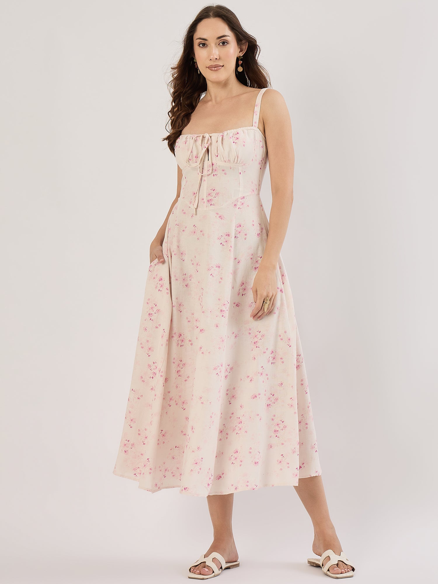 IVORY PINK FLORAL MILKMAID LINEN IVORY PINK FLORAL MILKMAID LINEN