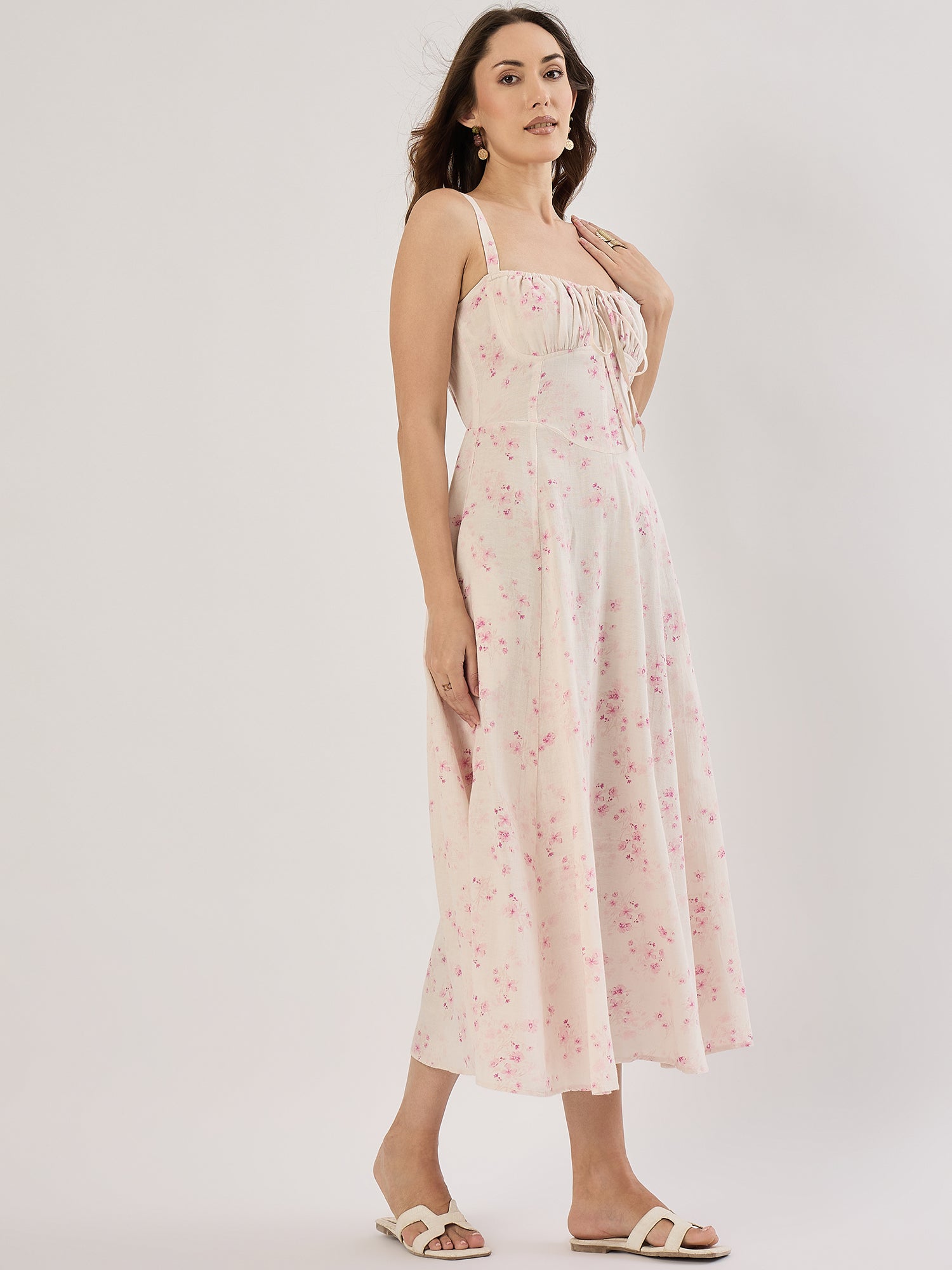 IVORY PINK FLORAL MILKMAID LINEN IVORY PINK FLORAL MILKMAID LINEN